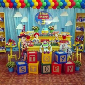 decoración de fiesta tematica de toys tory 4