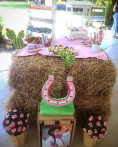 Como decorar fiesta vaquera para niñas