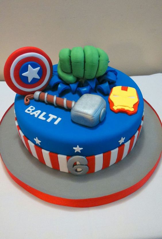pastel para fiesta infantil de super heroes