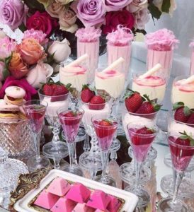 Detalles para agregar a la Mesa de dulces en una Fiesta de mujeres de 40