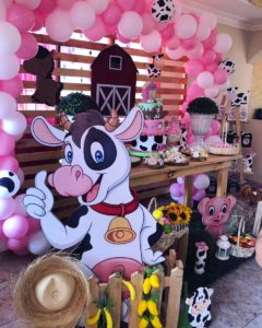 Decoracion fiesta de cumpleaños de la vaca lola