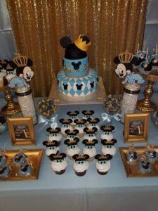 Mesa del pastel para Fiestas de Mickey Mouse príncipe