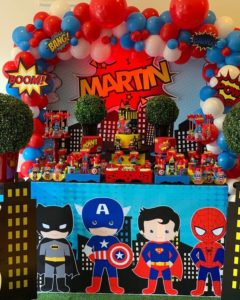 fiesta de super heroes para niños
