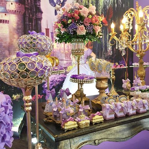 mesa de dulces para cumpleaños de princesa sofia