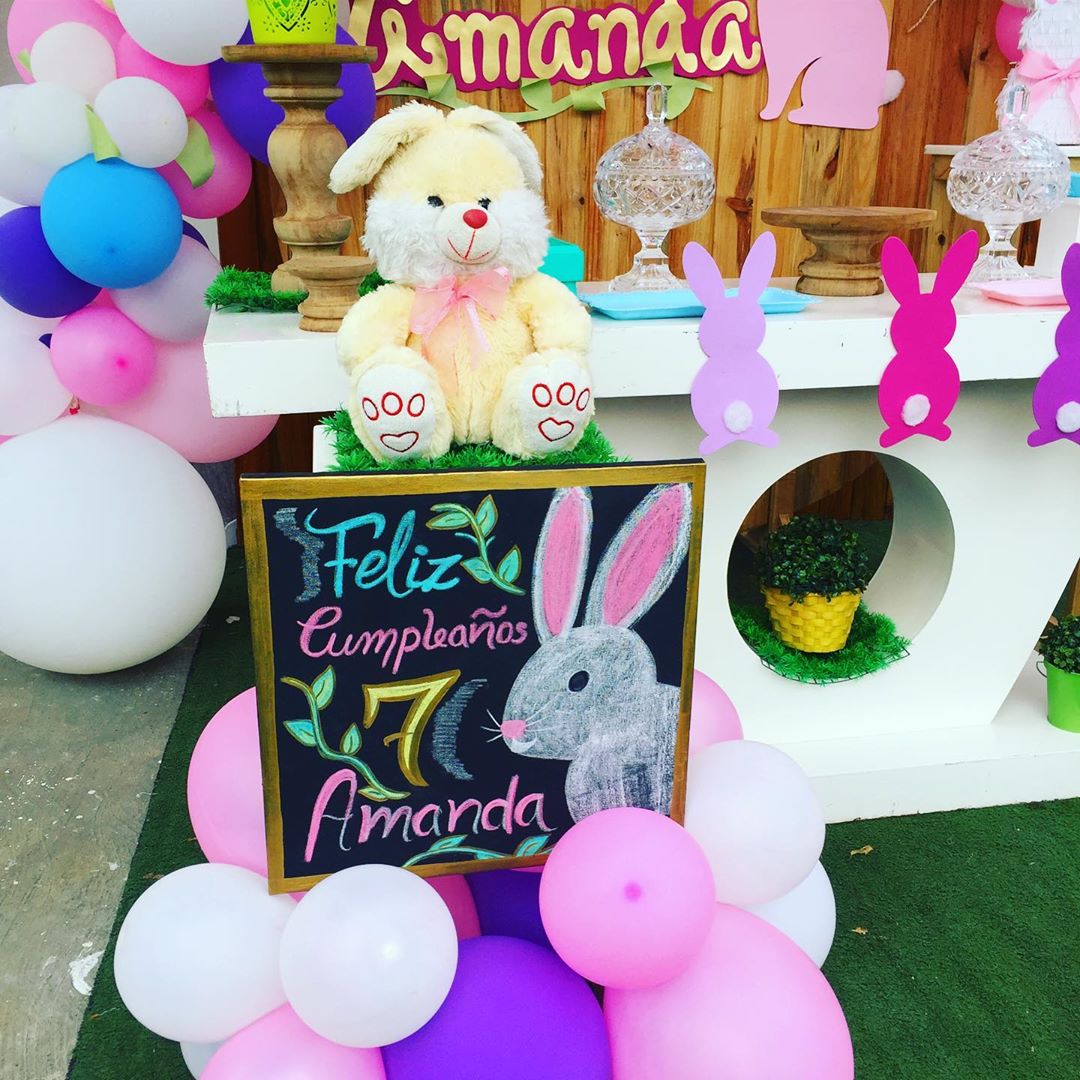 ideas para decorar una fiesta de un cumpleaños de conejos