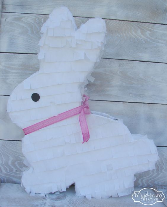 piñata para un cumpleaños de conejos